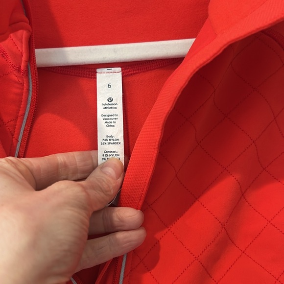 Lululemon Bright Red Pullover Zip Top Running Jacket - Picture 4 of 13